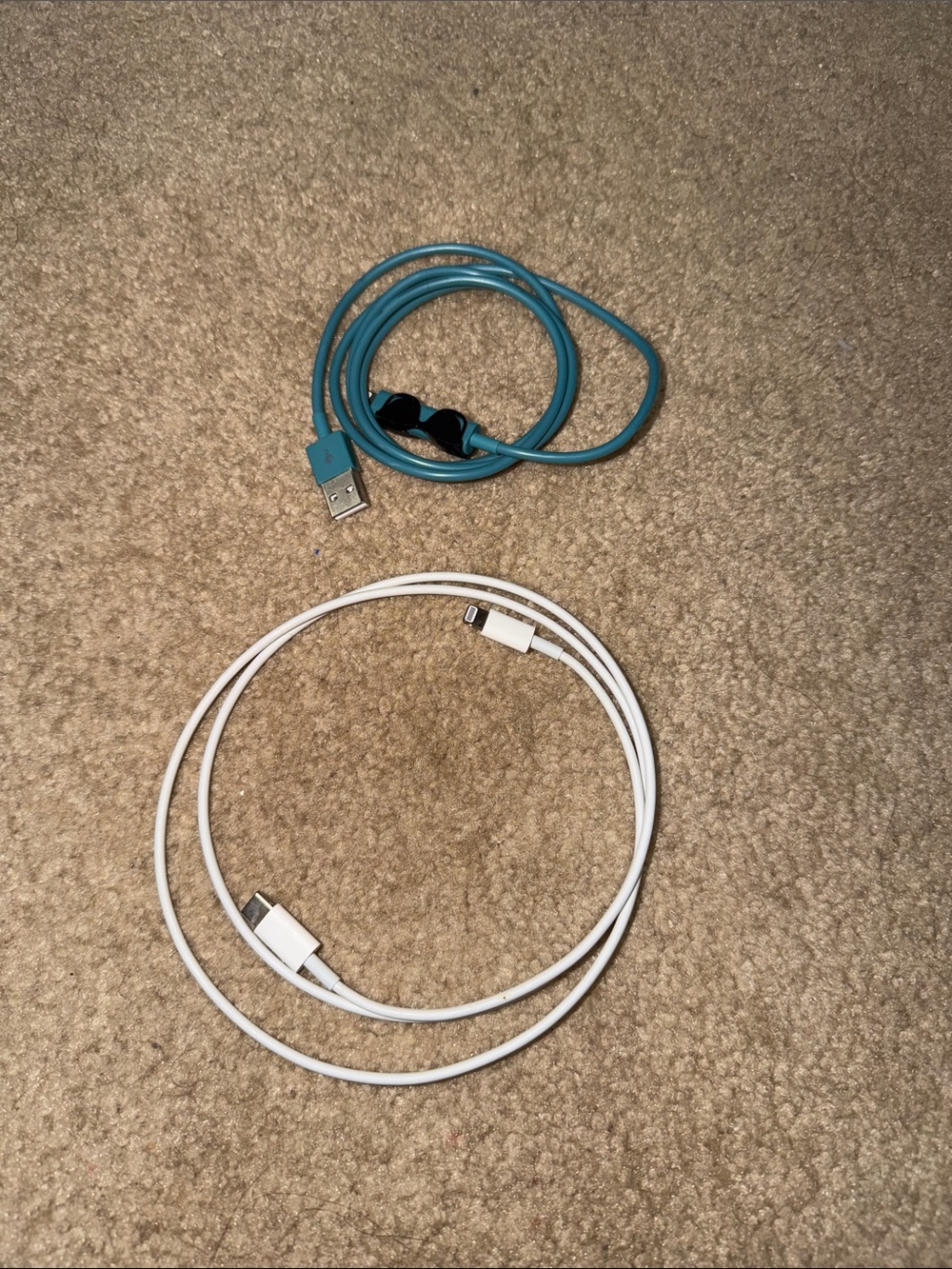 White Lightning to USB Charging Cable & Teal USB Cable Pack